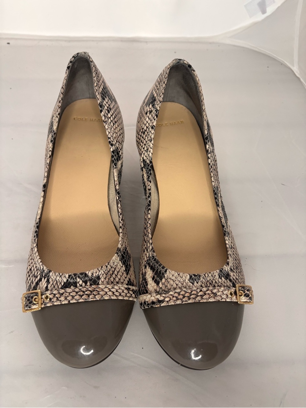 Cole Haan Nike Air Snake-Print wedges with Gold Buckle size 8.5B